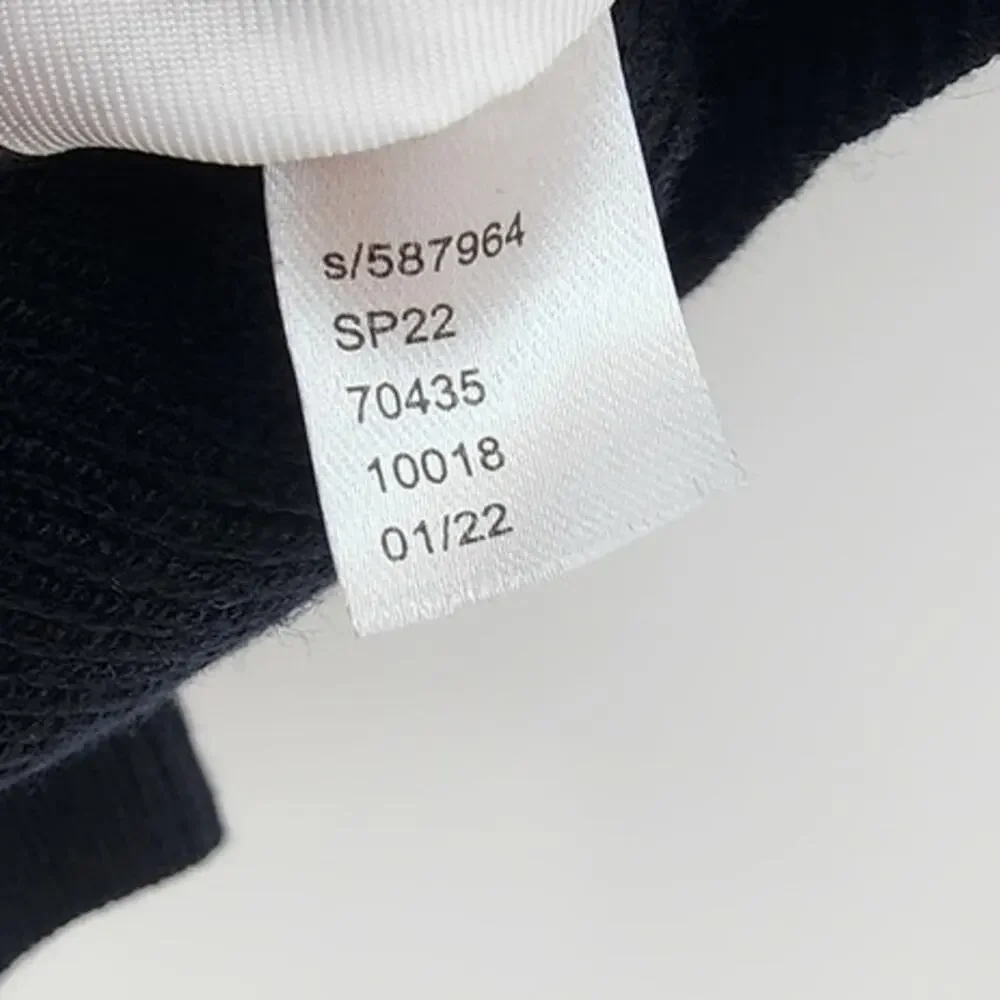 New NWT Ann‎ Taylor Petite Black Sleeveless Sweater Shirt Top Size Small Petite - Picture 8 of 8